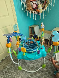 Baby bouncer