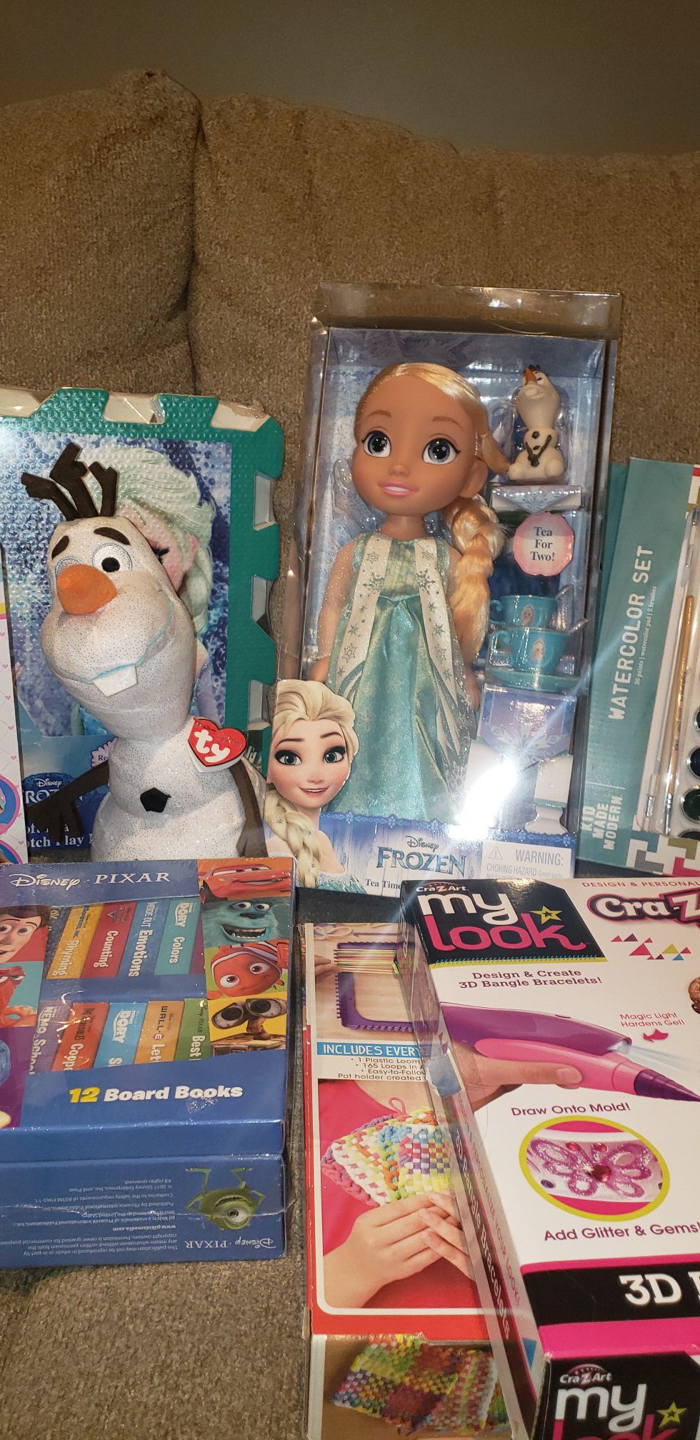 Frozen Doll/Toys
