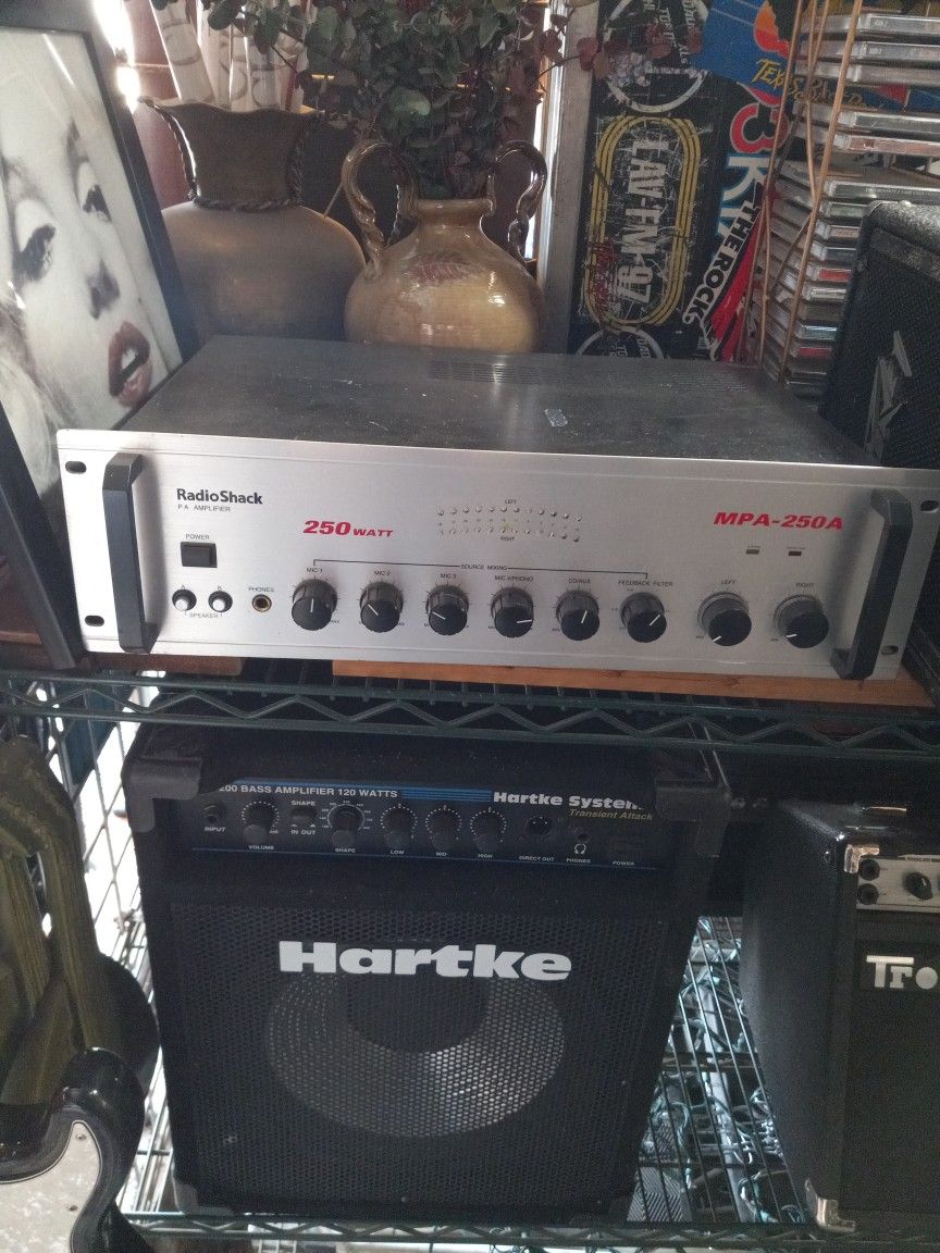 Radio Shack Vintage 250 Watt Amplifier