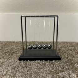 Newton’s Cradle