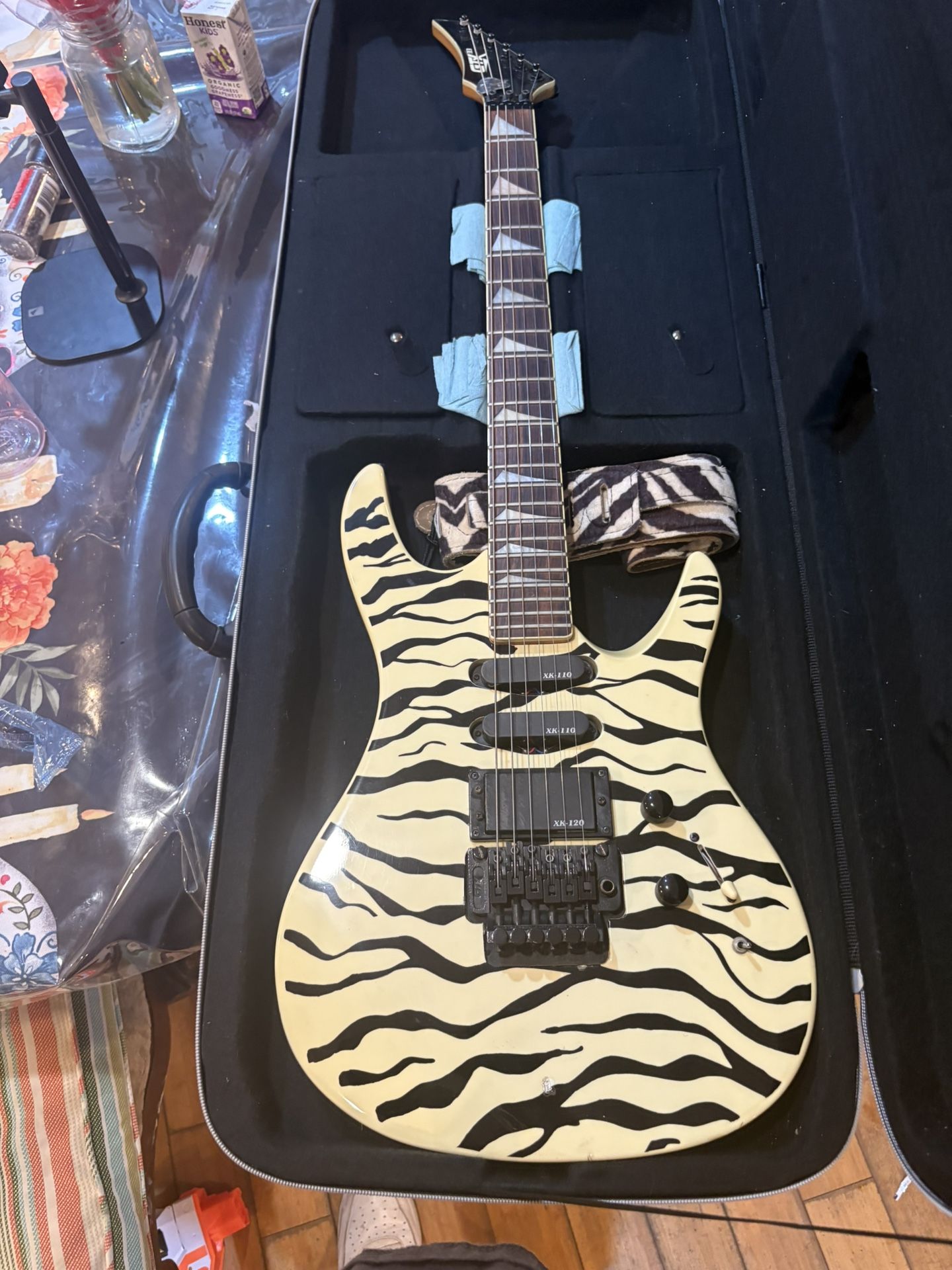 1980s karmen GTX-33 ovation electric guitar