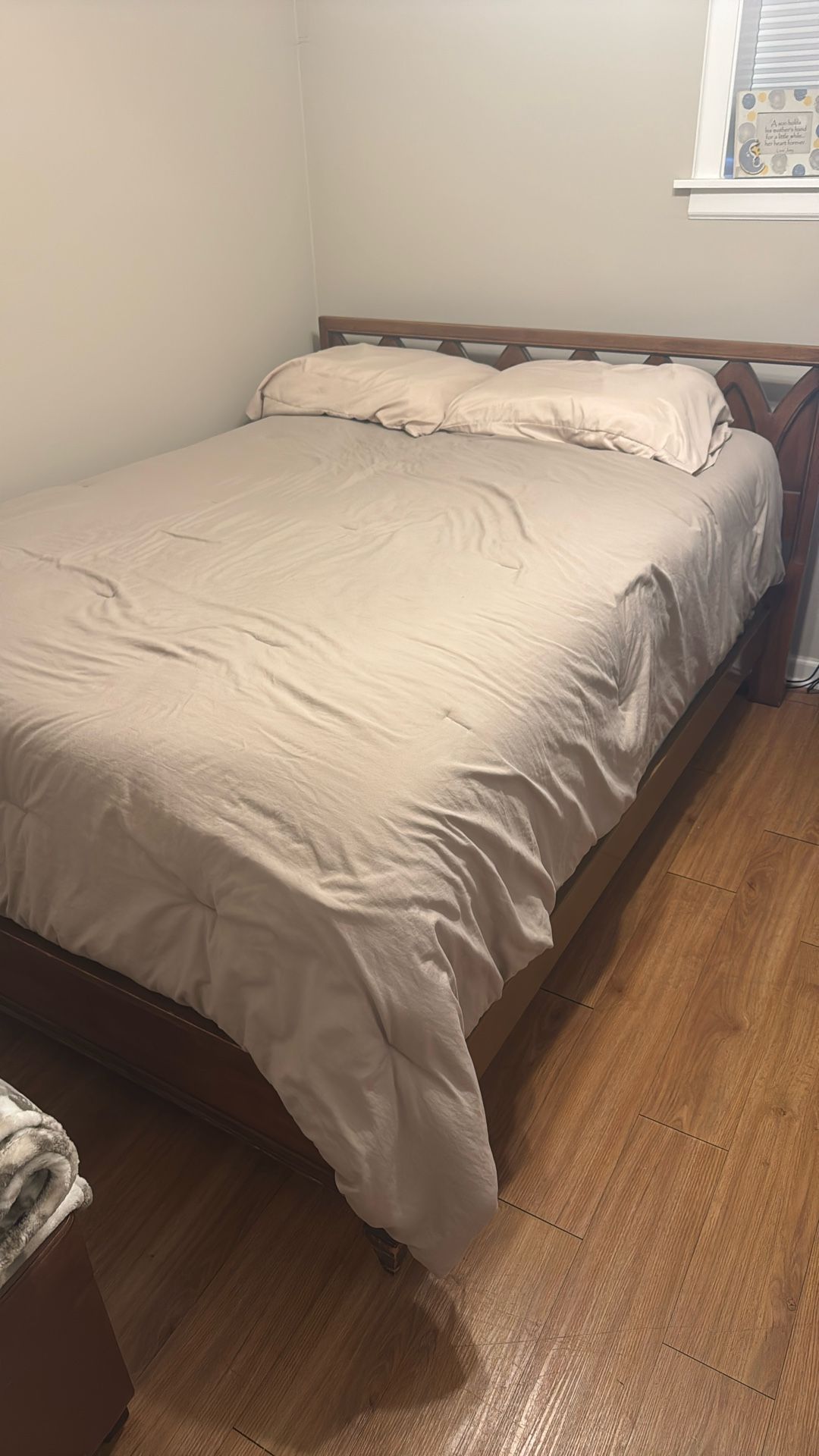 New Matress And Box Spring Full Size And Bed Frame