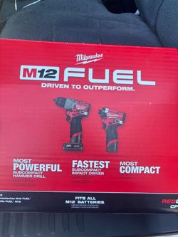 Milwaukee M12 FUEL Hammer Drill & Impact Driver Kit
