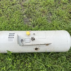 Motorhome R/V Propane Tank 30 Gallon Full