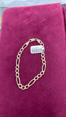 14K Gold Figaro Bracelet length 9 : 12.6 grams