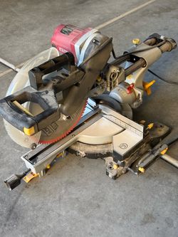 Chicago Electric 12” Sliding Compound Miter Saw