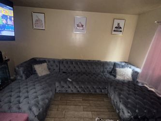 Velvet Tuffed Sofa