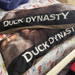 Duck Dynasty Pillows