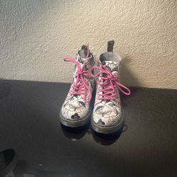 Girls Doc Martens Boot Sunlight Changing White And Pink (size 13y)