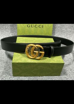 Leather Gold Black Gucci Belt. Brand New... In The BOX....