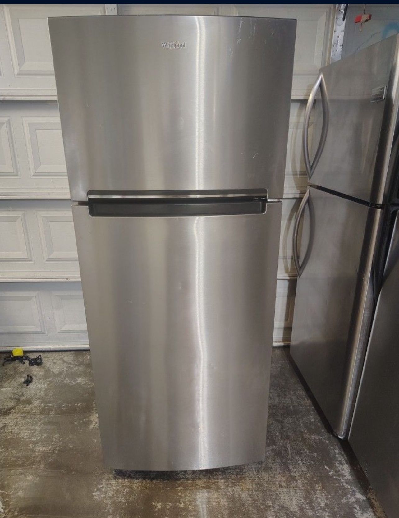 Refrigerator  Whirlpool 