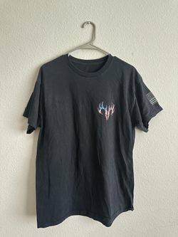 Black American Flag Patriotic Dog Graphic T-Shirt Medium