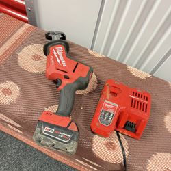 M18 FUEL 18V Lithium-Ion Brushless Cordless HACKZALL Reciprocating Saw with One 5.0Ah Battery and Charger