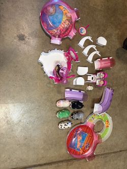 Zhu zhu pet hampsters with playset