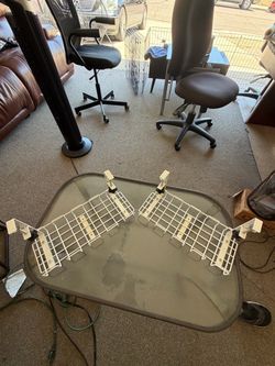 Pair of White Under-Shelf Wire Storage Baskets – Good Condition