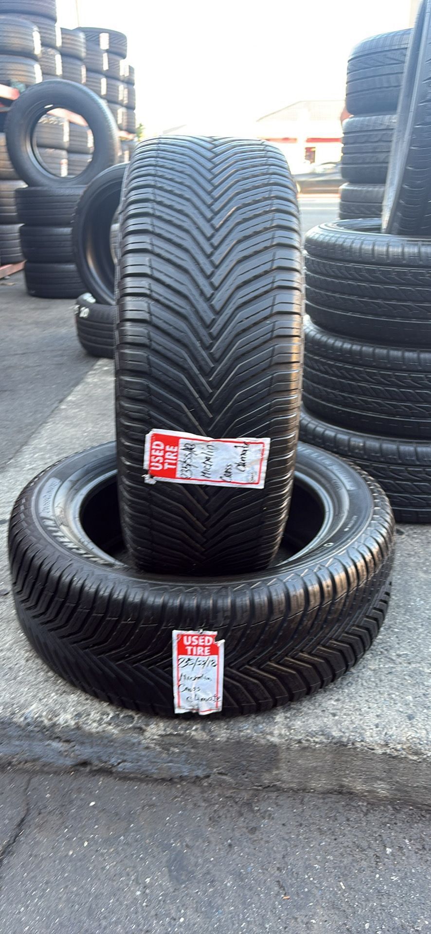 235/55/18 MICHELIN CLIMATE 2 TIRES SEMI NEW 