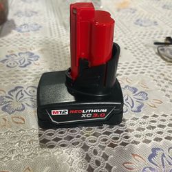 m12 milwaukee battery 