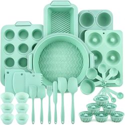 Silicone muffin cake cookie tray pie baking set