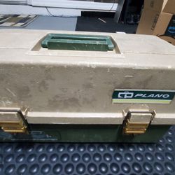 Vintage Fishing Tackle Box $20 OBO