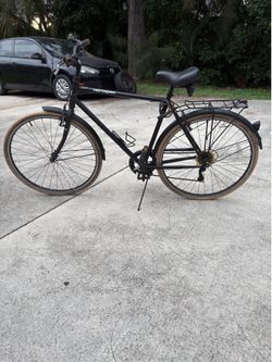 Retrospec Beaumont Bike with car bike rack