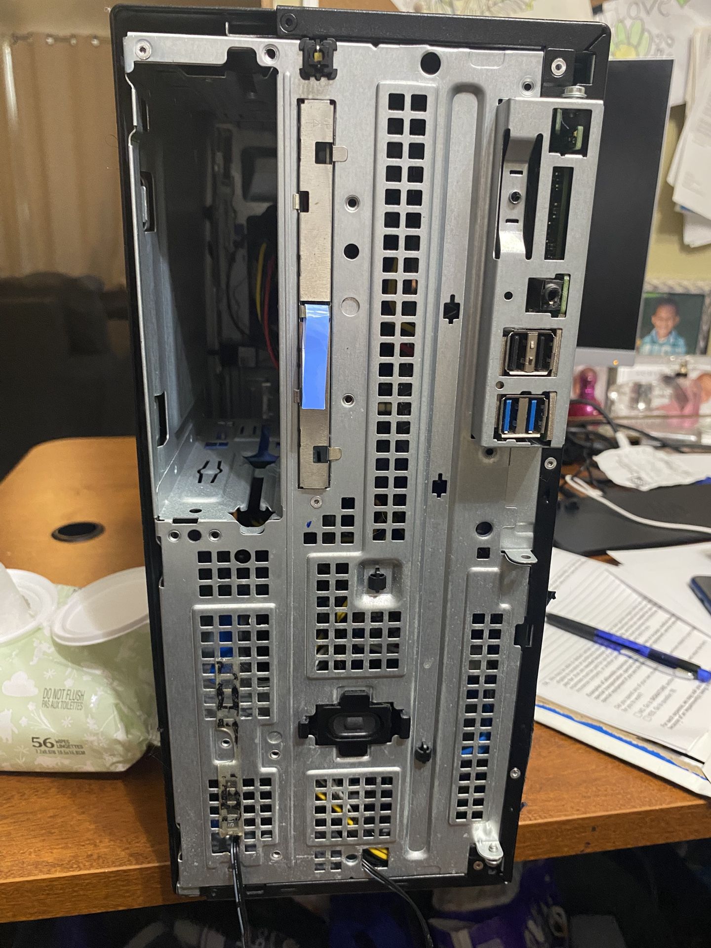 (for parts) 1660 super pc 