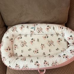 Baby Lounge and Cover