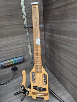Travellers pro guitar + bag [GNH021734]