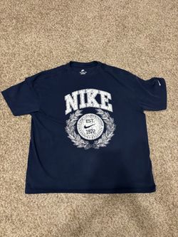 Nike Graphic T-Shirt Navy Blue- L