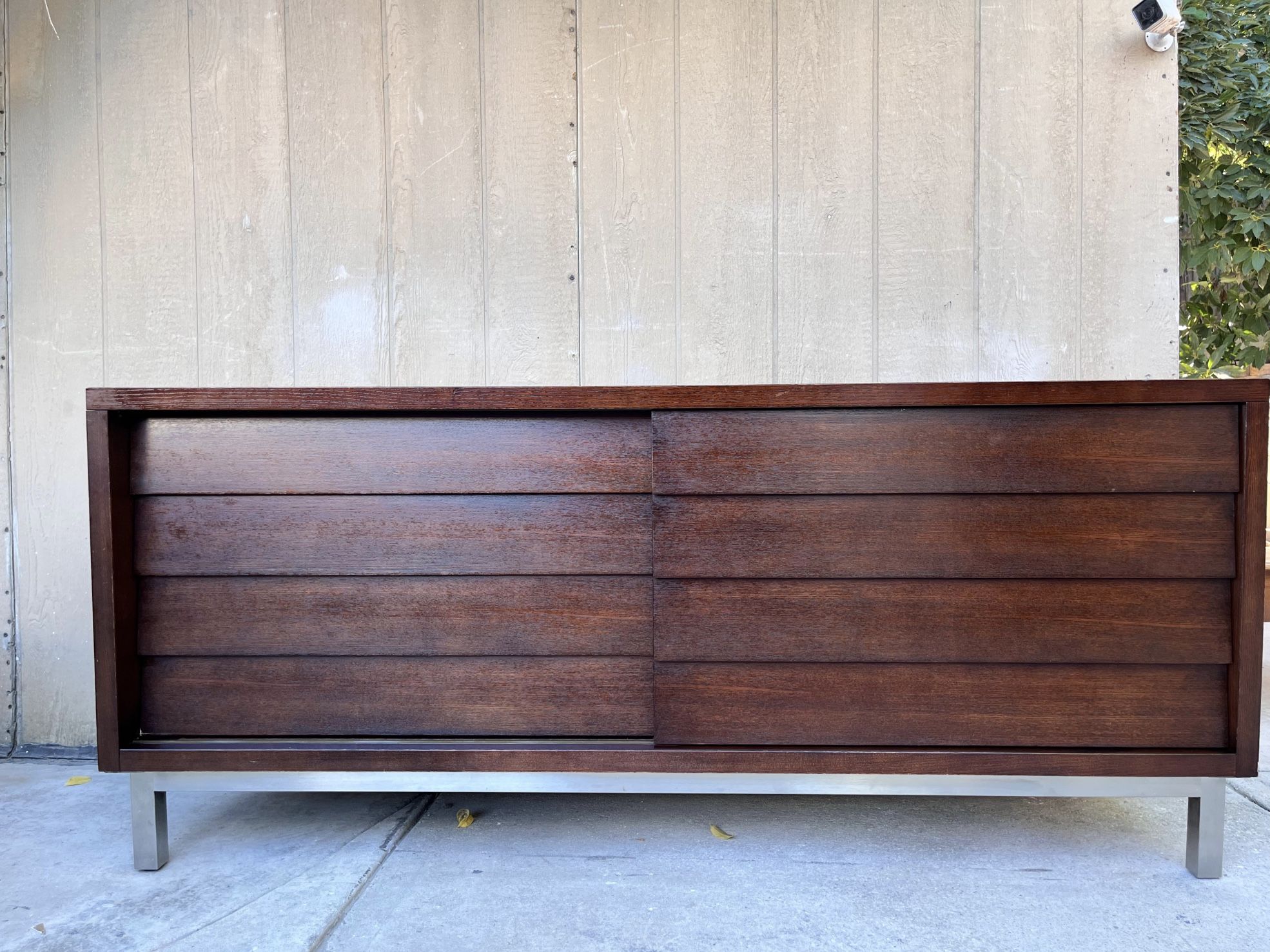 Gorgeous Ethan Allen Nigel buffet, console or credenza
