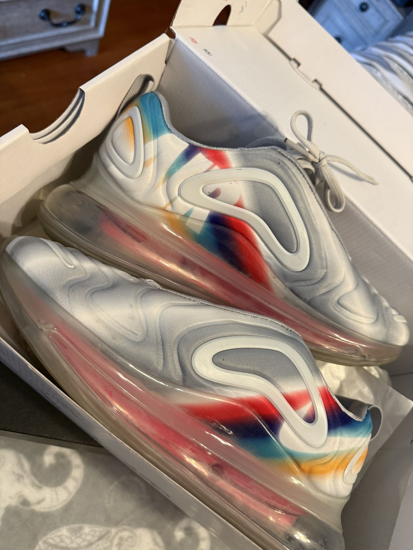 Air Max 270