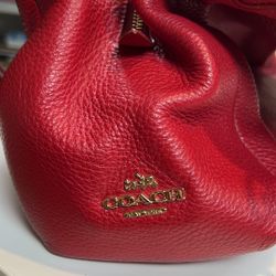 Coach Madison Phoebe Red Pebbled Leather ShoulderBag Handbag.Excellent condition