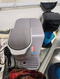 Keurig Essentials Iced & Hot Single Serve K-cup coffeemaker