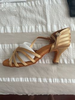 NEW Dance shoes / Salsa shoes / ballroom shoes / zapatos de baile
