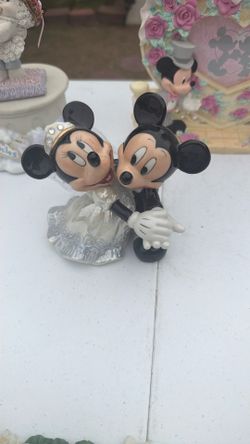 Mini& Mickey Wedding Couple