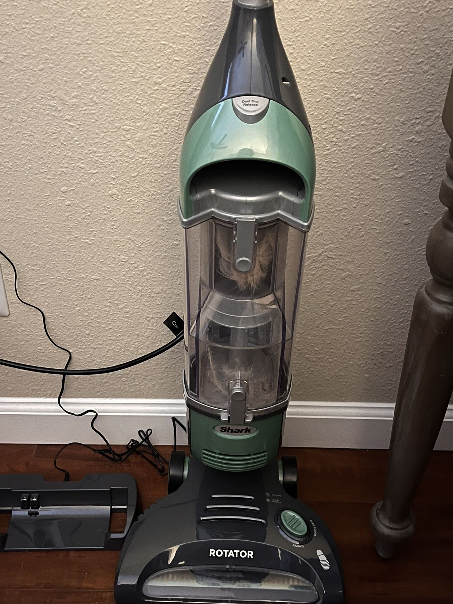 Shark Cordless Vacuum