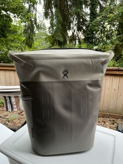 Hydro Flask Cooler Backpack