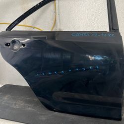 2012-2014 TOYOTA CAMRY REAR DOOR PASSENGER  SIDE OEM 
