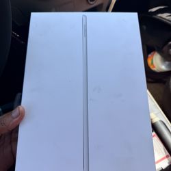 Apple iPad 7th gen 32 GB