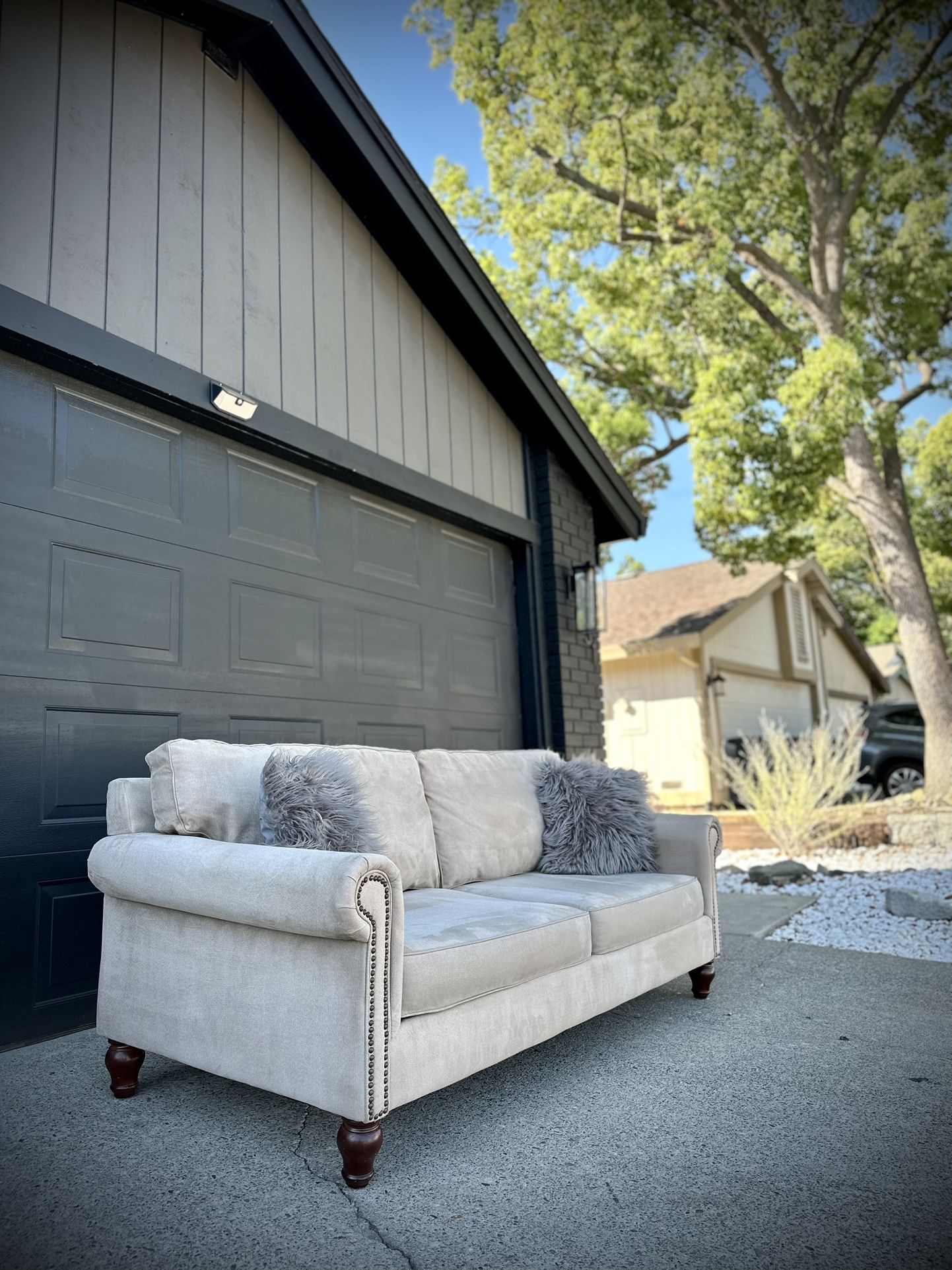 FREE DELIVERY ๐ป Beige Pier 1 Alton Ecru Rolled Arm Sofa (82โ)