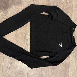 Gymshark Top (small)