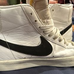 Nike Blazer Mid '77 Vintage Men's Size 10.5 Sneakers White Leather