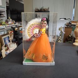 Korean Traditional Hanbok Fan Dancer Doll In Vivid Colors In A Protective Display Case 11"H X 7"W X 5"D