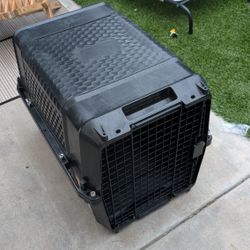 EveryYay Travel Dog Kennel, 28" L X 20.5" W X 21.5" H