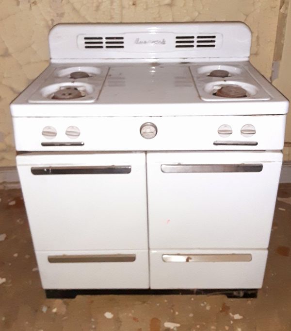 Vintage Hardwick Gas Stove for Sale in Kansas City, MO OfferUp
