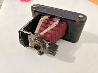 Polaroid Land Camera