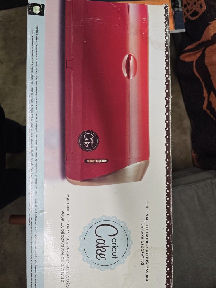Cricut Cake