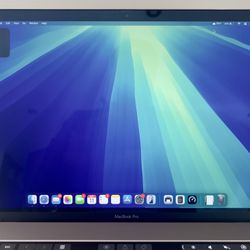 MacBook Pro 15in 2019 i7