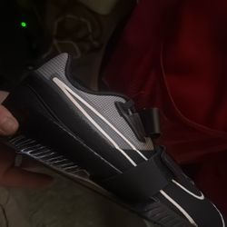 Nike Weight Training Shoes 