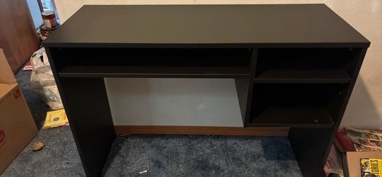 Black Wood Desk