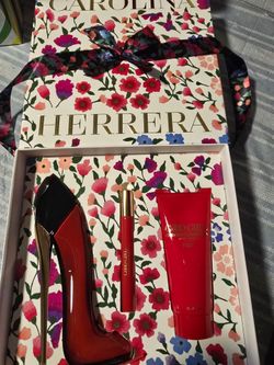 CAROLINA HERRERA "VERY GOOD GIRL" GIFT SET